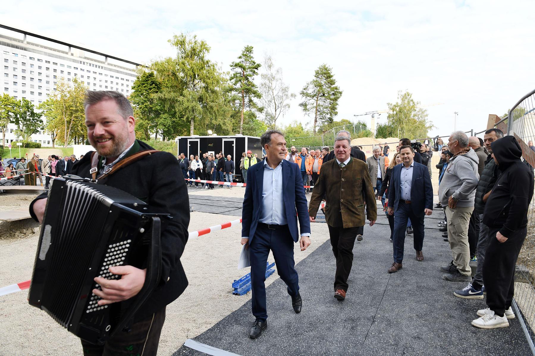 Impressionen vom Richtfest für Das Neue Hauner
