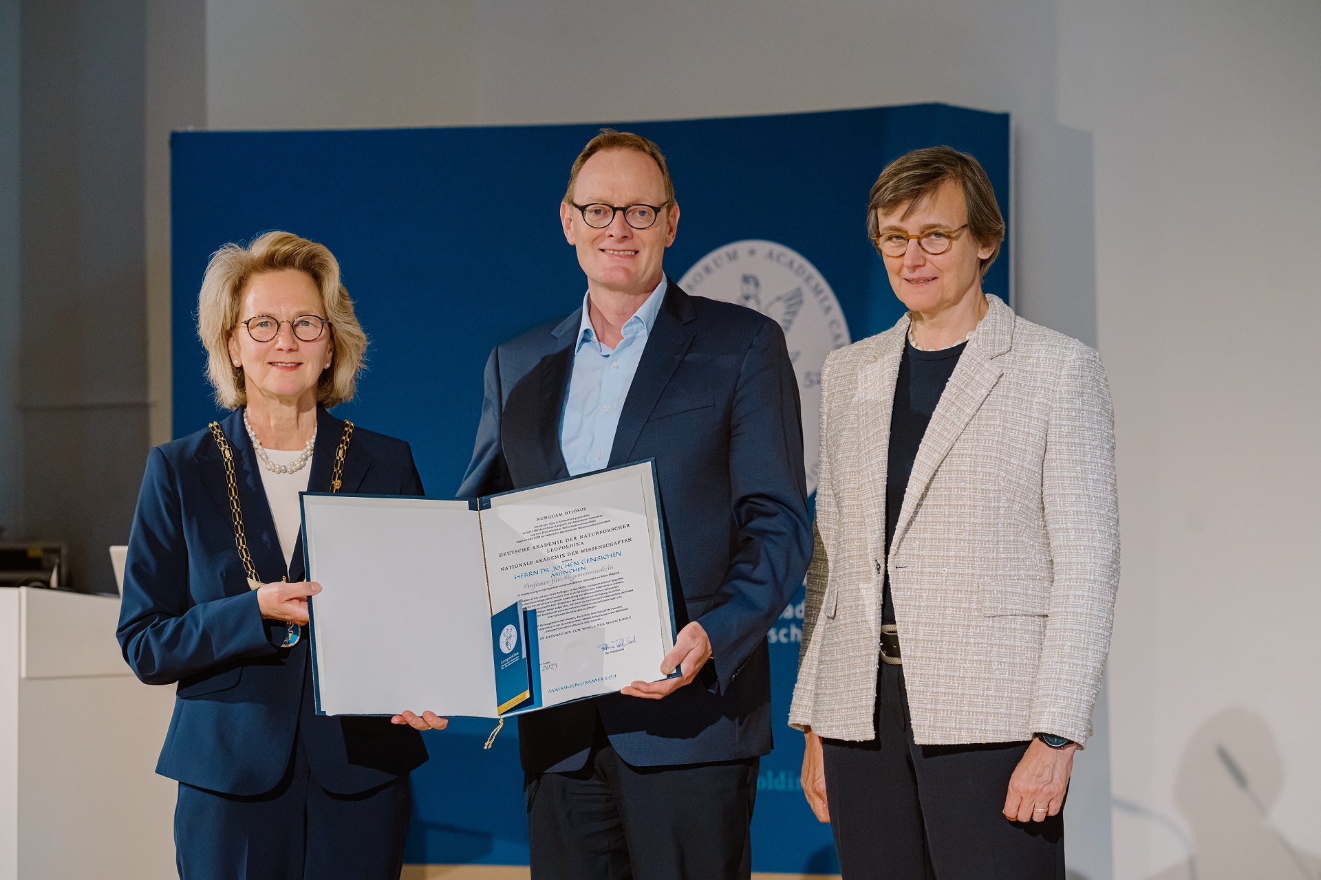 vlnr.: Prof. Dr. Bettina Rockenbach, Prof. Dr. Jochen Gensichen, Prof. Dr. Barbara Wollenberg