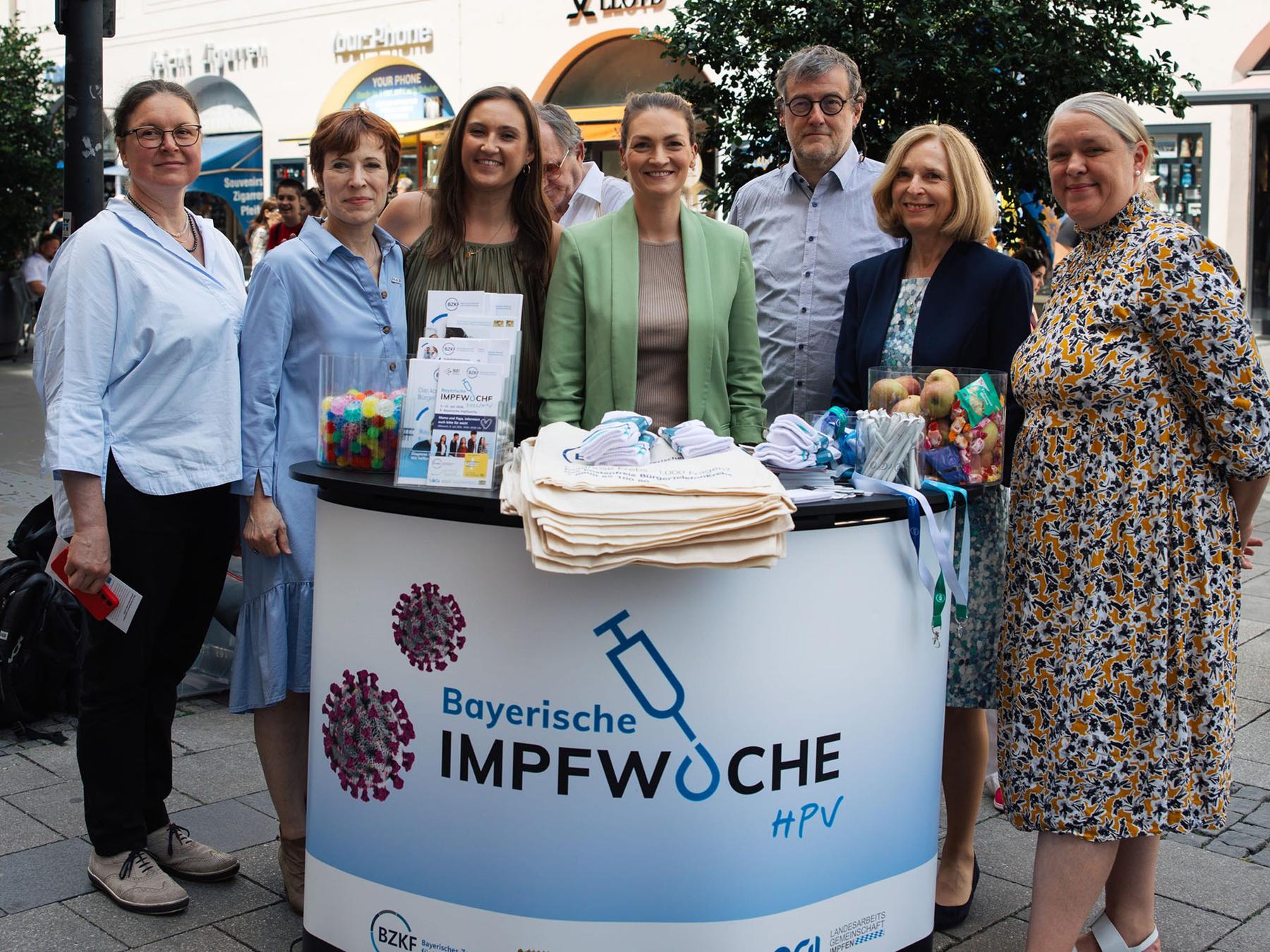 Auftakt der 8. Bayerischen Impfwoche mit Bayerns Gesundheitsministerin Judith Gerlach. 