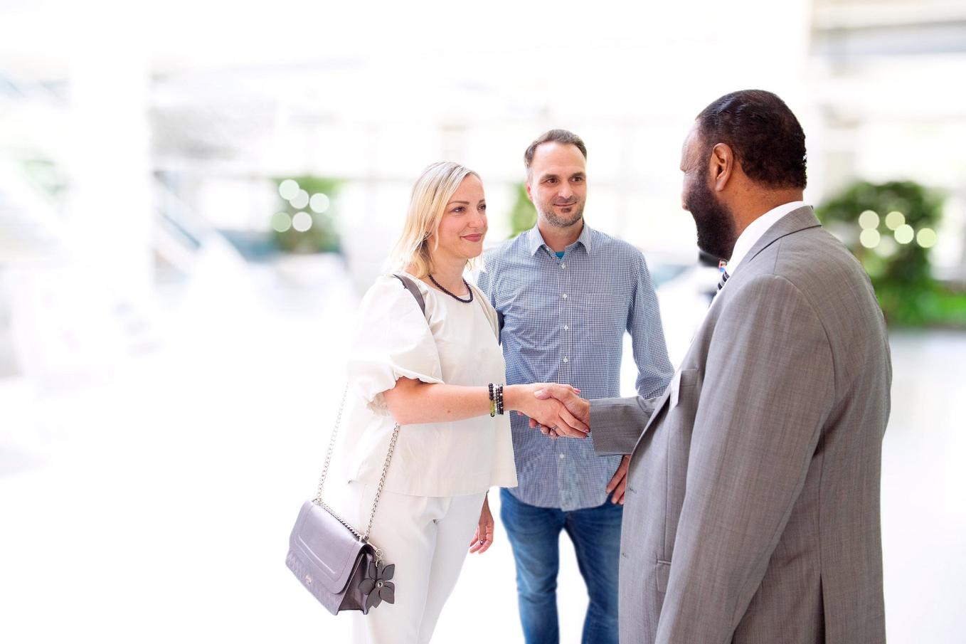 Begrüßung von Patienten, Patientenmanagement am LMU Klinikum